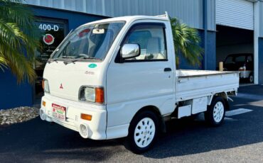 Mitsubishi-mini-truck-1994-white