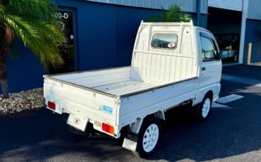 Mitsubishi-mini-truck-1994-white-8