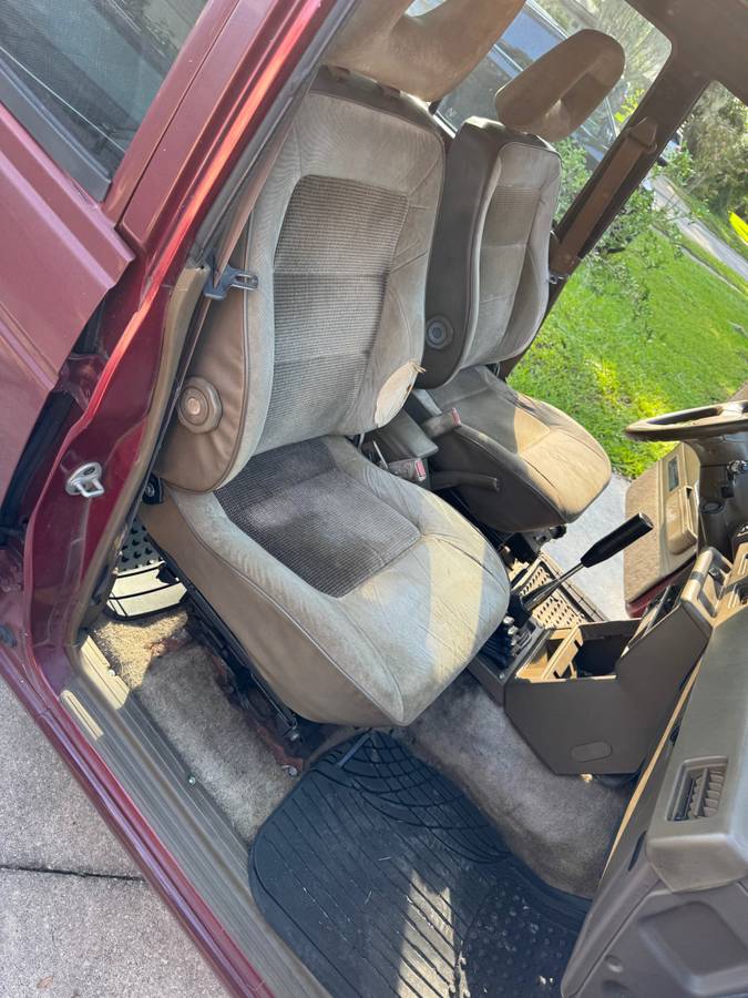 Mitsubishi-montero-1990-18