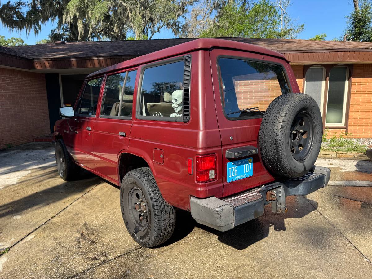 Mitsubishi-montero-1990-3