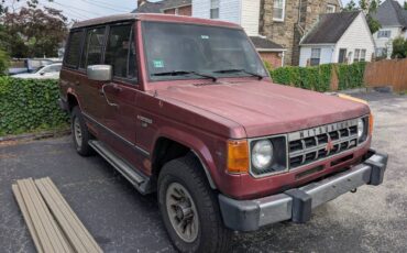 Mitsubishi-montero-1990-red-3