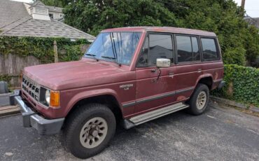 Mitsubishi-montero-1990-red-7