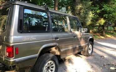 Mitsubishi-montero-1991-brown-7