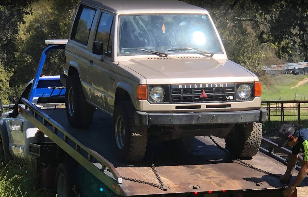 Mitsubishi-montero-mighty-max-1989-blue