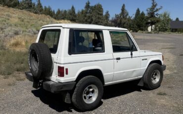 Mitsubishi-montero-sport-1987-1