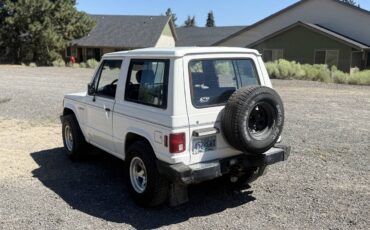 Mitsubishi-montero-sport-1987-3