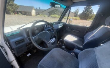 Mitsubishi-montero-sport-1987-7