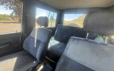 Mitsubishi-montero-sport-1987-9