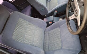 Mitsubishi-pajero-diesel-1989-16