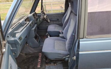 Mitsubishi-pajero-diesel-1989-6