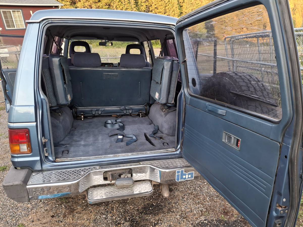 Mitsubishi-pajero-diesel-1989-7