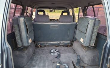 Mitsubishi-pajero-diesel-1989-8