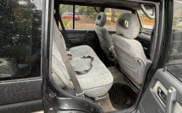 Mitsubishi-pajero-diesel-1991-9