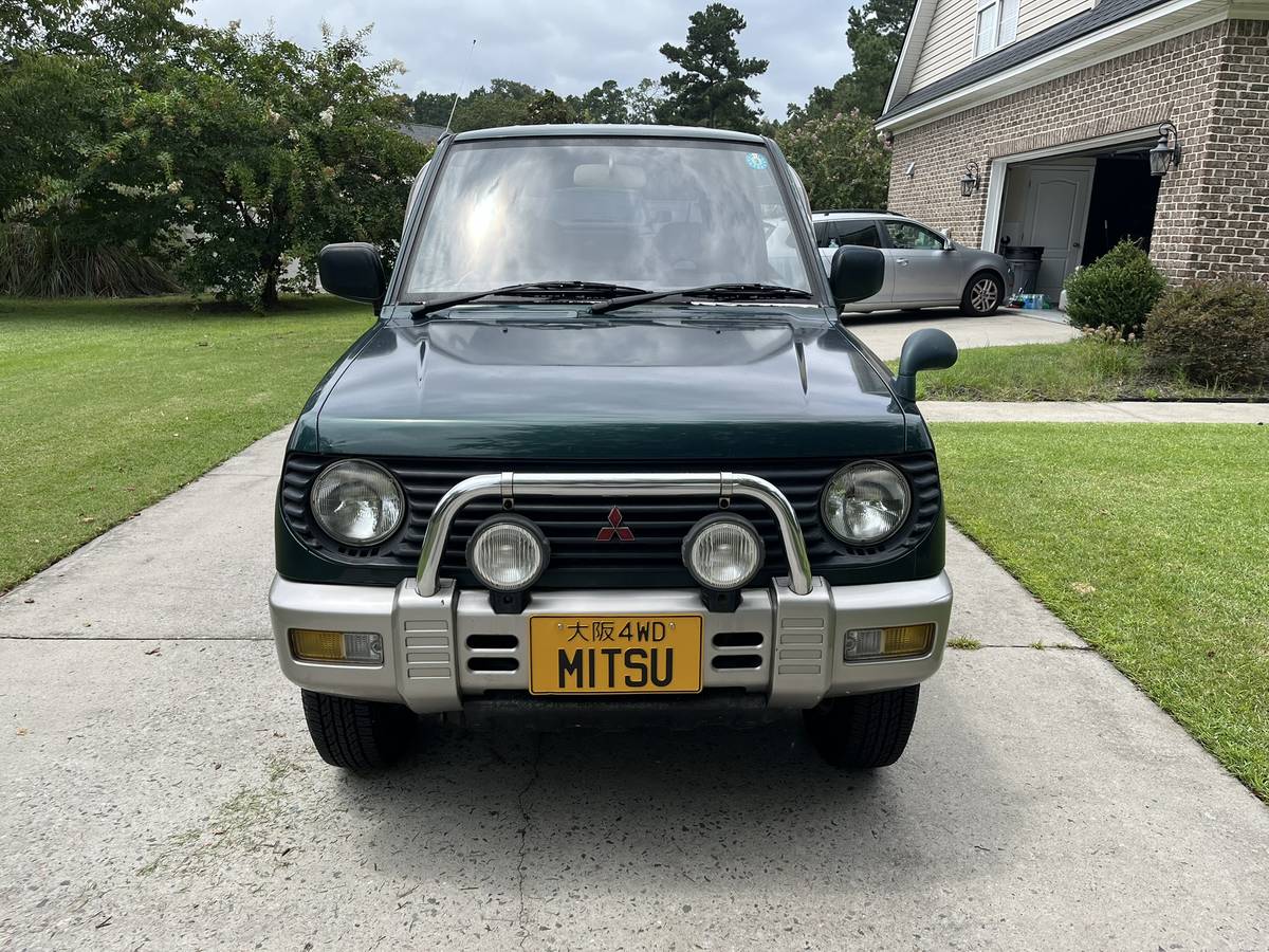 Mitsubishi-pajero-mini-1995-green-2