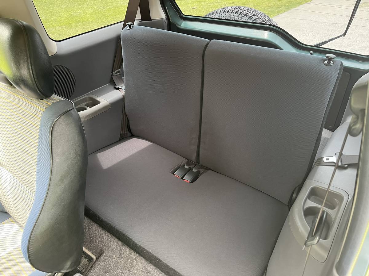 Mitsubishi-pajero-mini-1995-green-8
