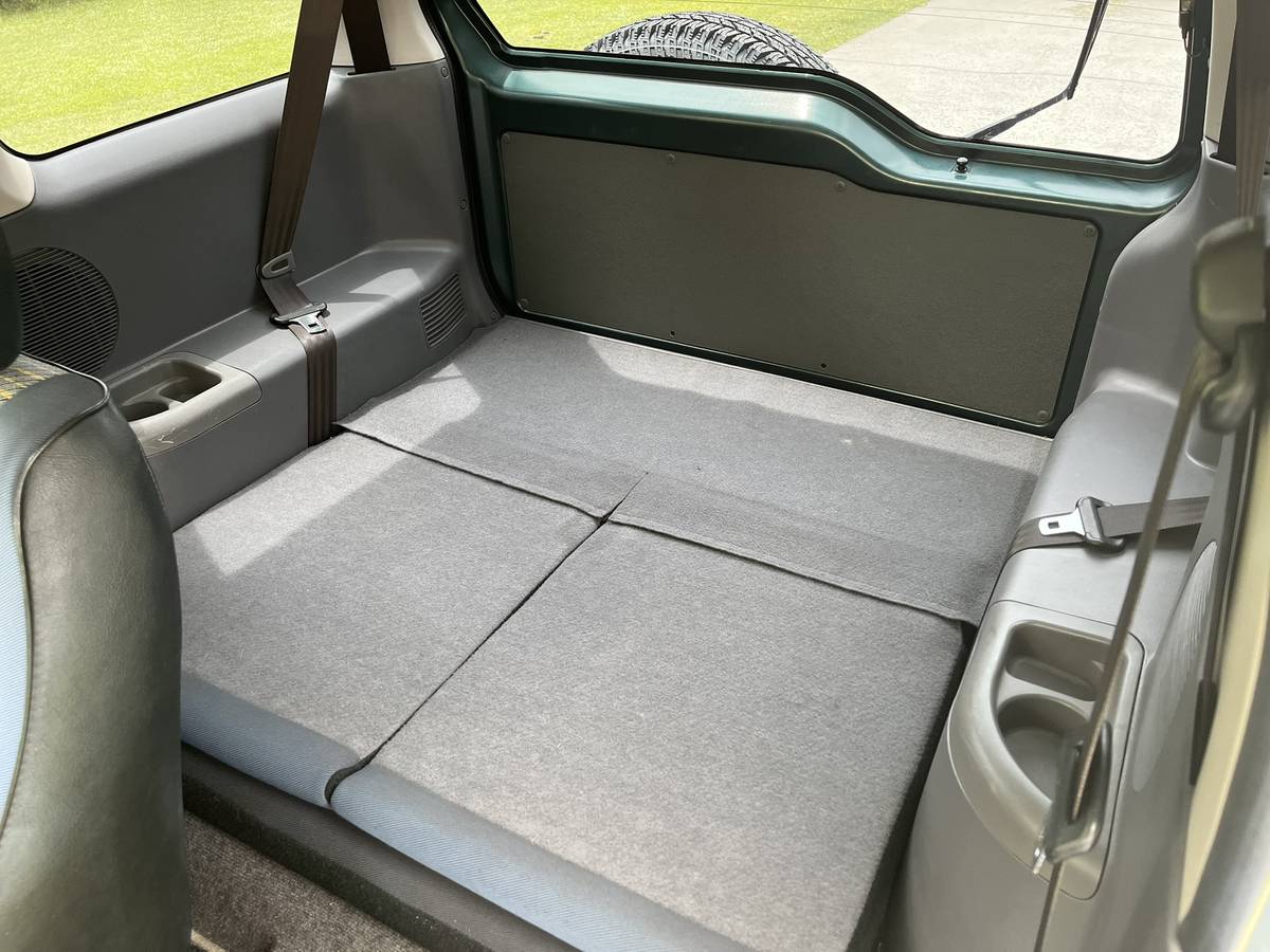 Mitsubishi-pajero-mini-1995-green-9