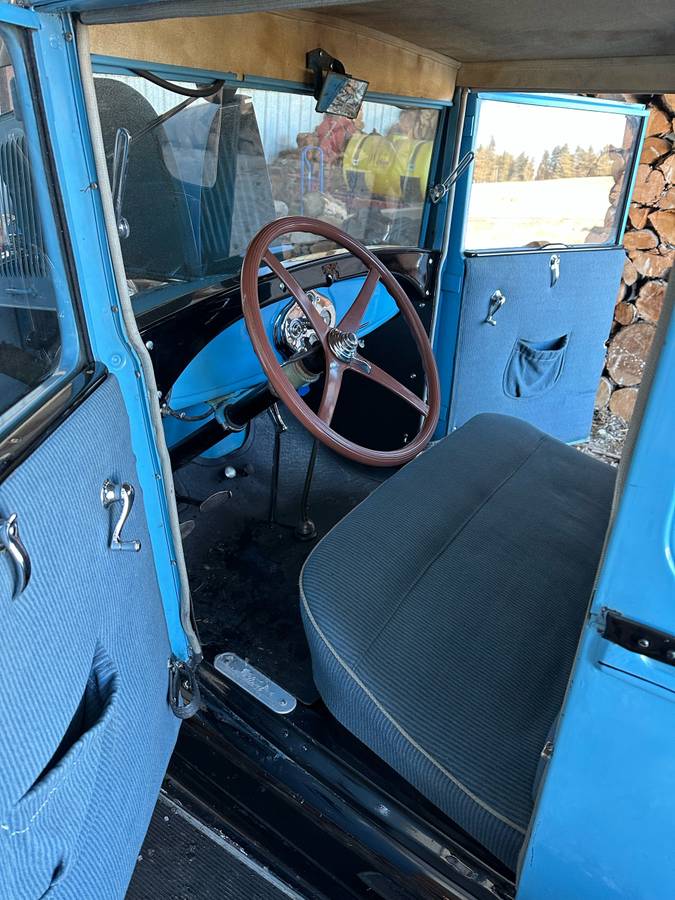 Model-a-1929-blue-12