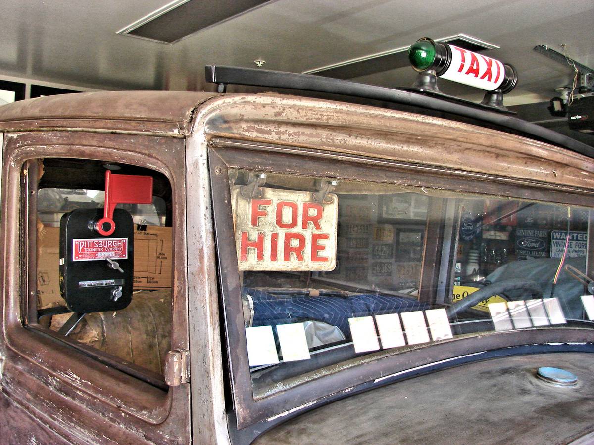 Model-a-ford-slant-window-1931-12