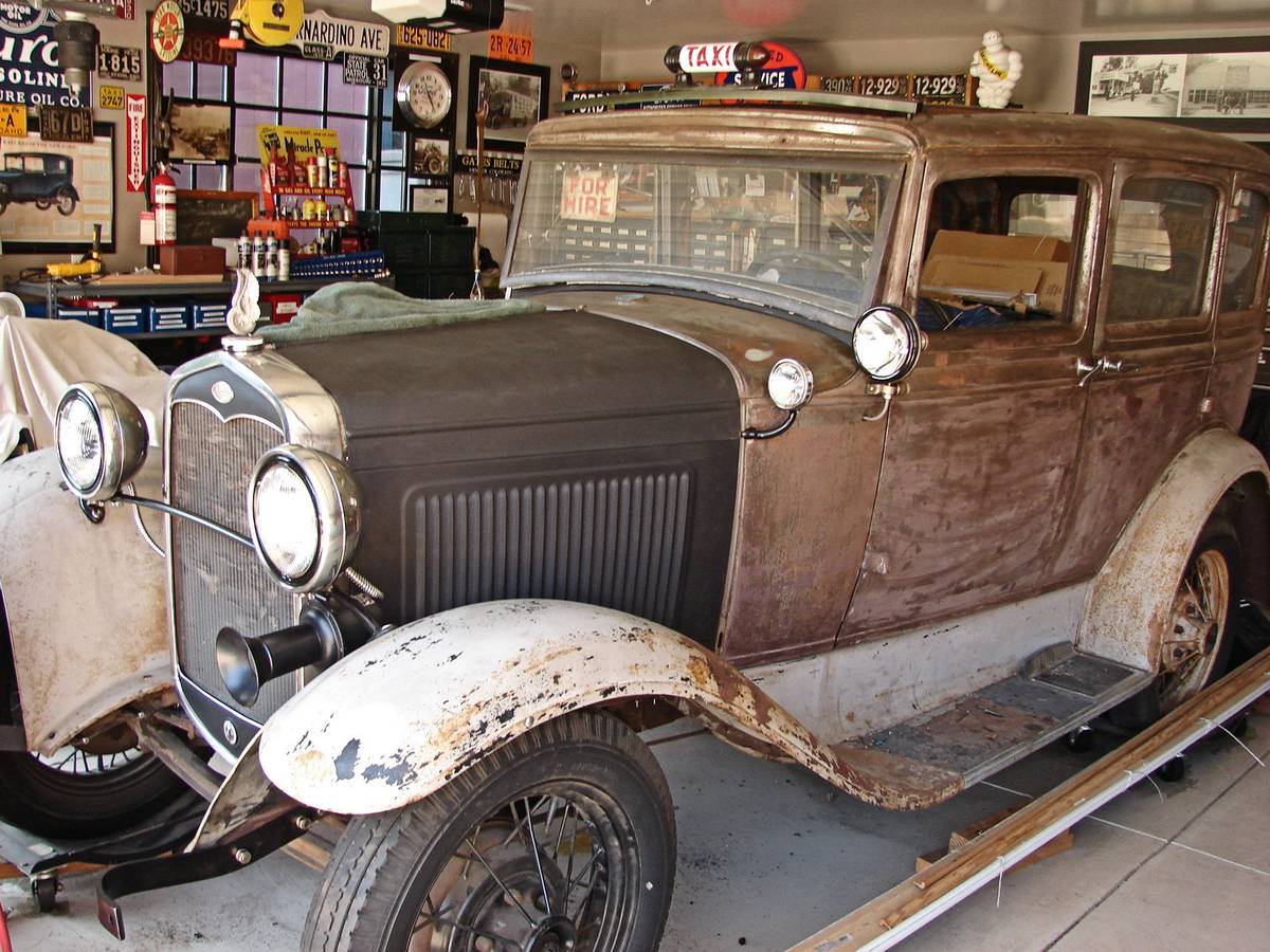 Model-a-ford-slant-window-1931