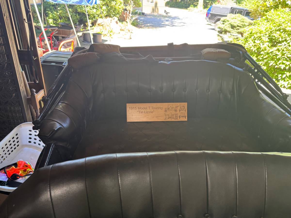 Model-t-ford-1915-black-4