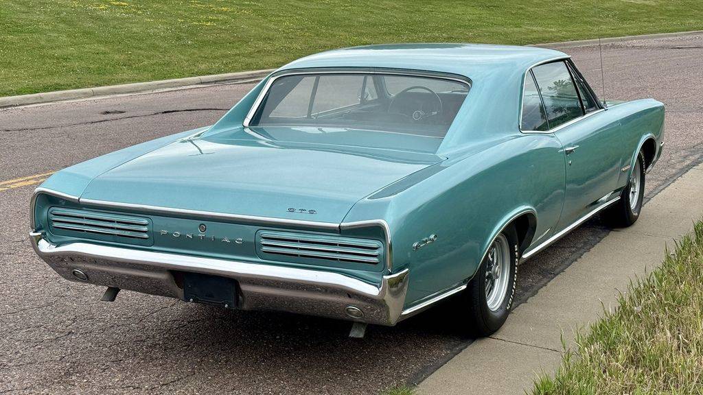 More-ads-by-this-seller-1966-16