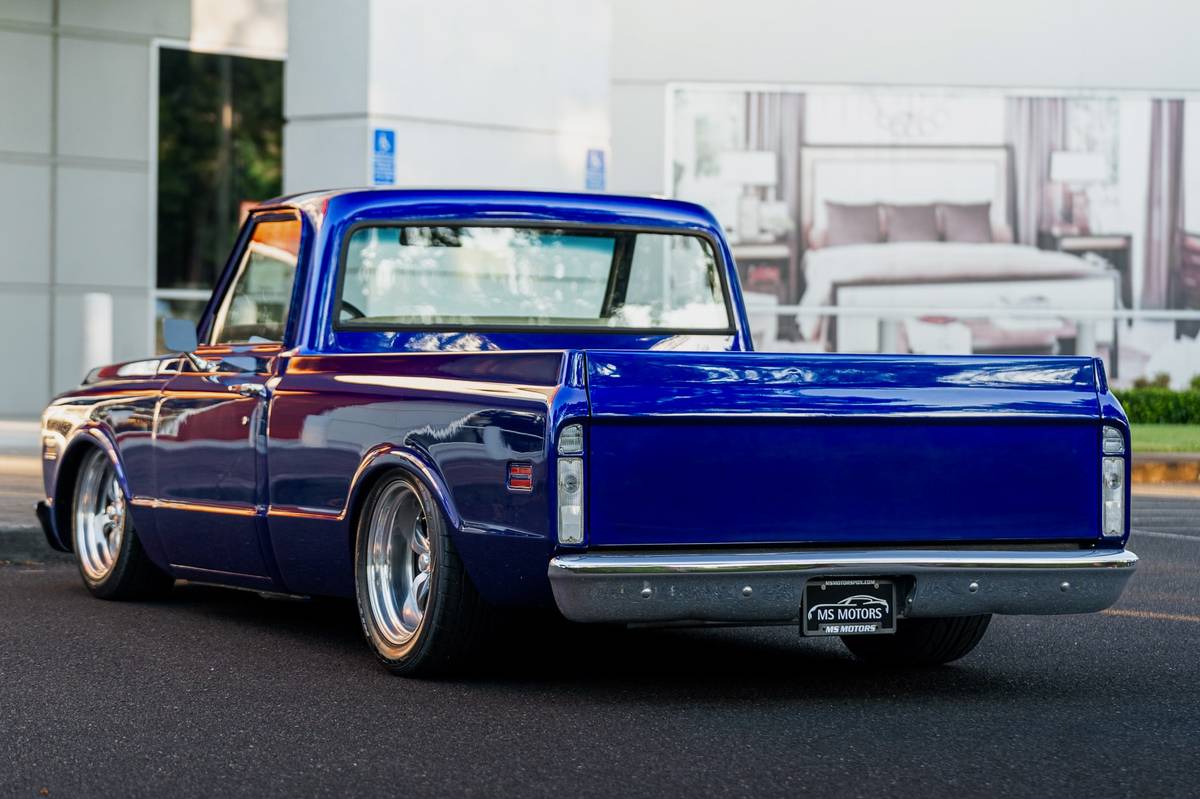 More-ads-by-this-seller-1972-blue-5