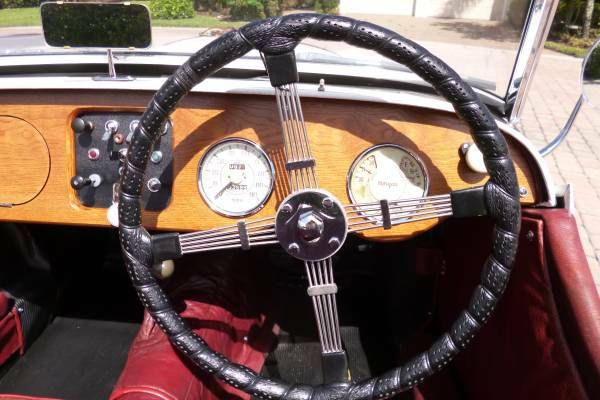 Morgan-Other-1961-Old-English-White-Red-14