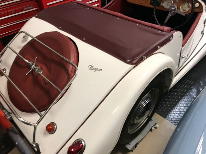 Morgan-Other-1961-Old-English-White-Red-9