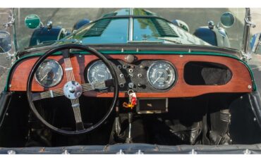 Morgan-Plus-4-1965-Green-Black-12