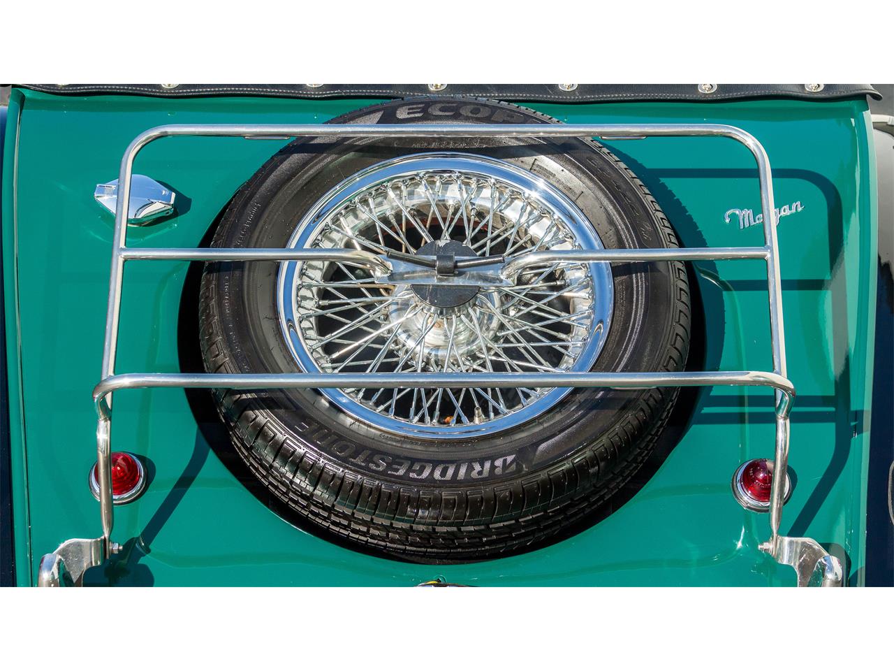 Morgan-Plus-4-1965-Green-Black-2