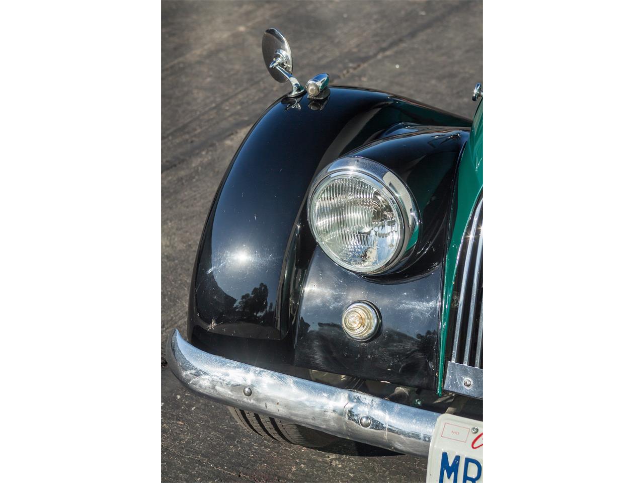 Morgan-Plus-4-1965-Green-Black-26