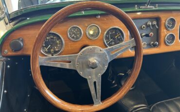 Morgan-Roadster-1964-Green-Black-4