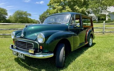 Morris-Minor-1000-2dr-traveler-1961-Green-Tan-1