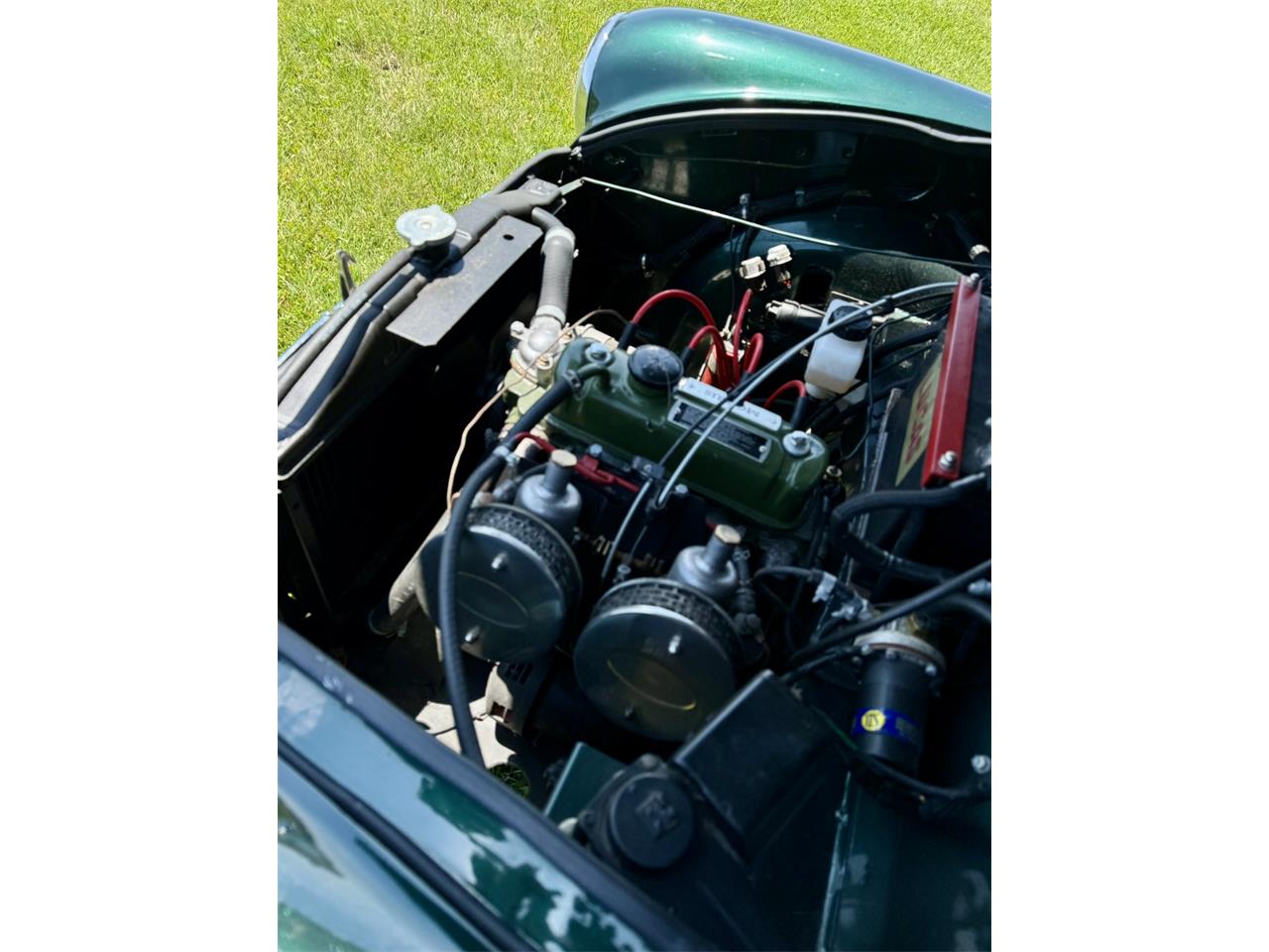 Morris-Minor-1000-2dr-traveler-1961-Green-Tan-23