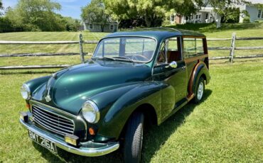 Morris-Minor-1000-2dr-traveler-1961-Green-Tan