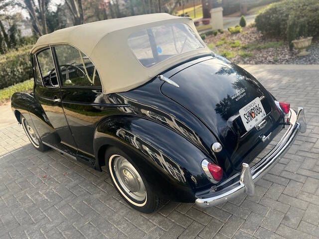 Morris-Minor-1959-Mason-Black-Tan-Top-Burgundy-17