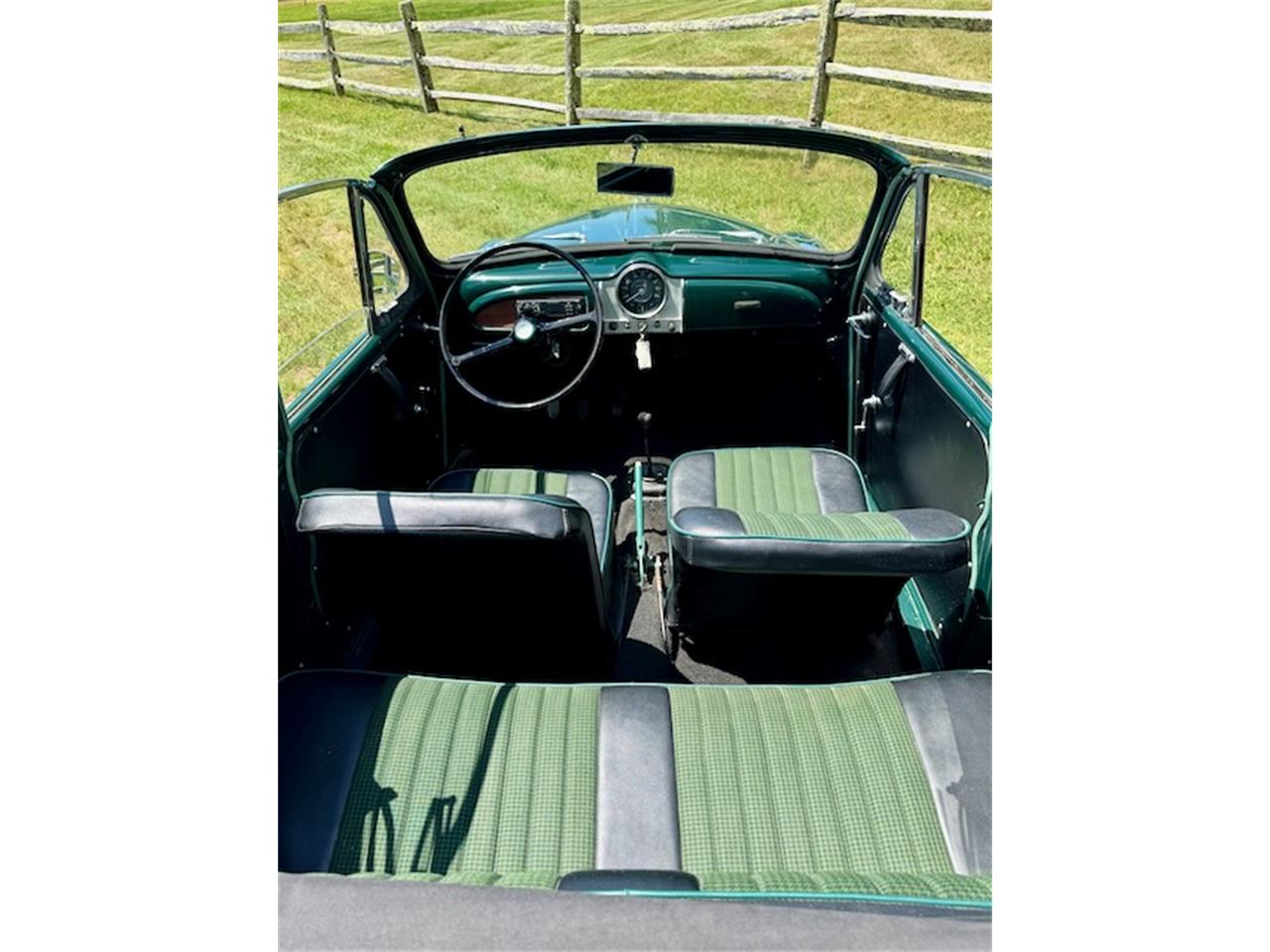 Morris-Minor-1967-Green-Green-3
