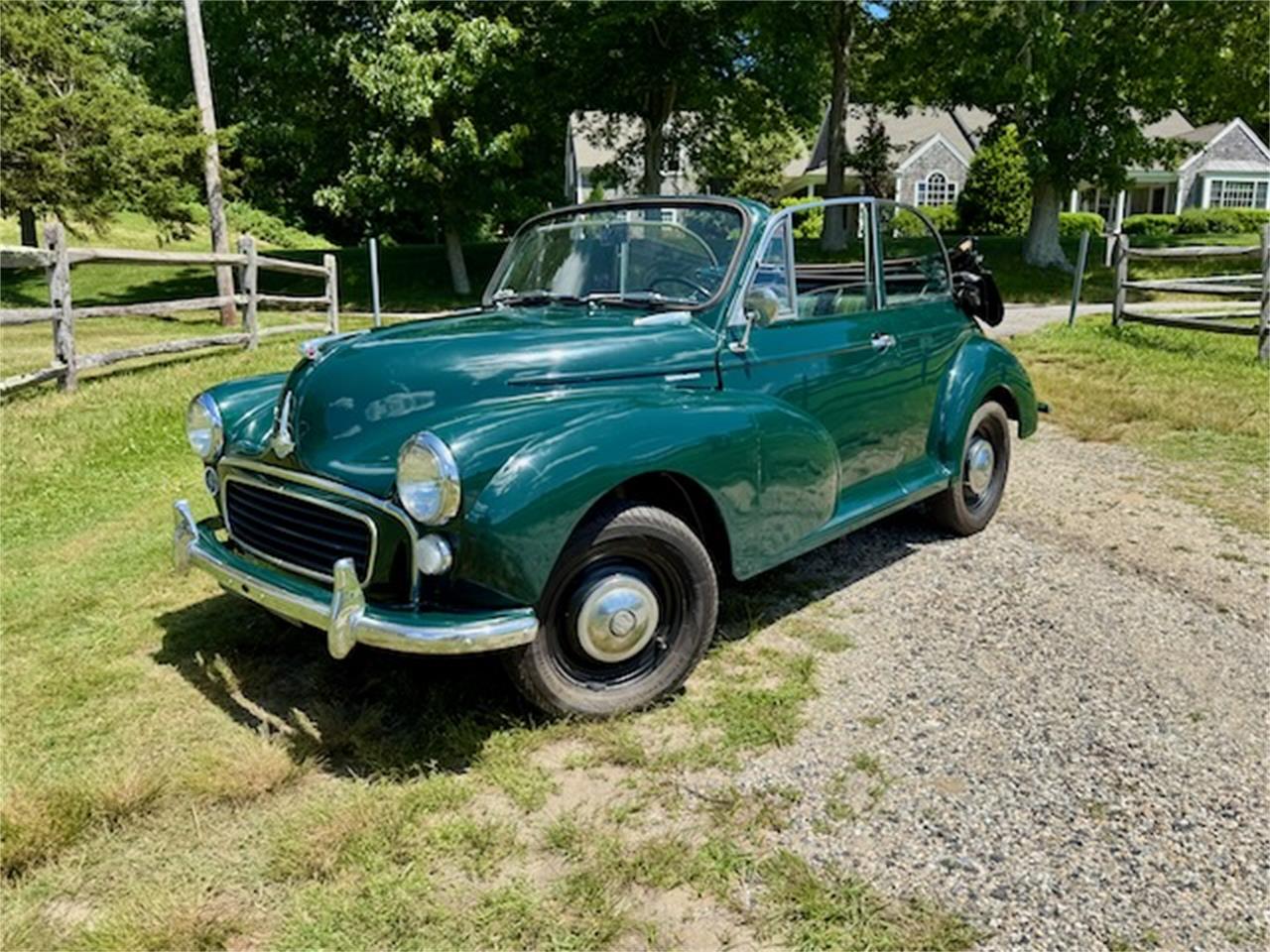 Morris-Minor-1967-Green-Green-4