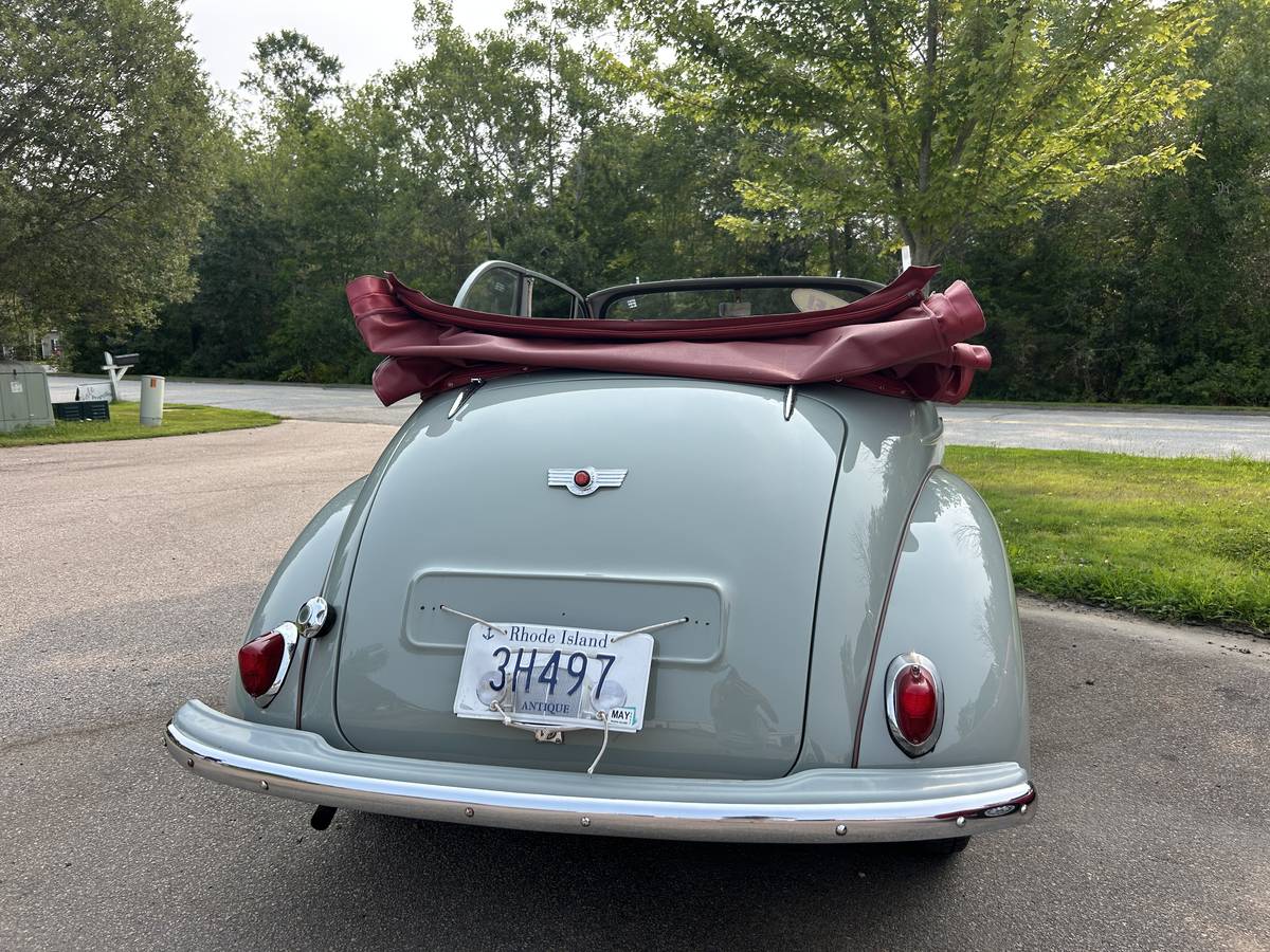Morris-minor-1953-grey-4