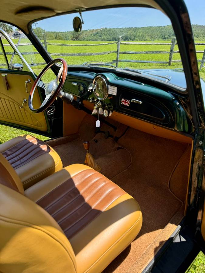 Morris-minor-1961-green-10
