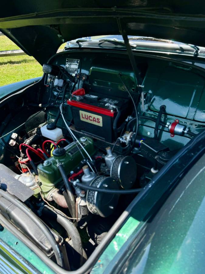 Morris-minor-1961-green-18