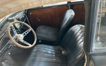 Morris-minor-convertable-1961-5