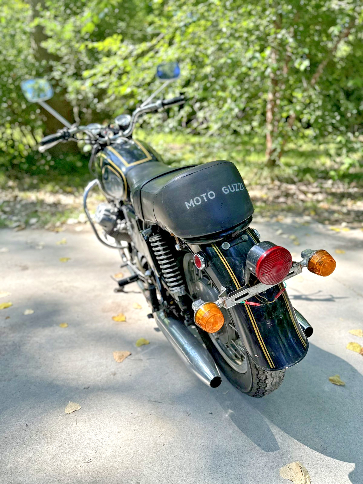 Moto-Guzzi-Ambassador-750-1971-7