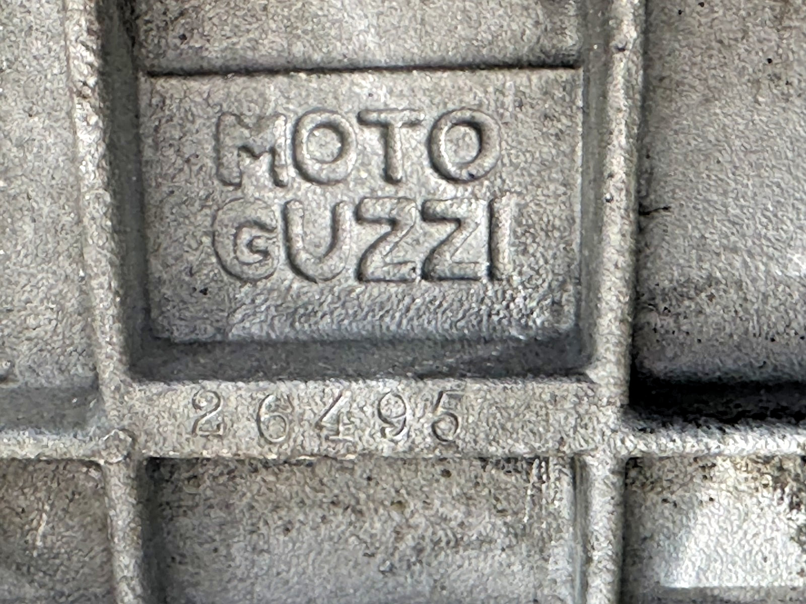 Moto-Guzzi-Ambassador-750-1971-9