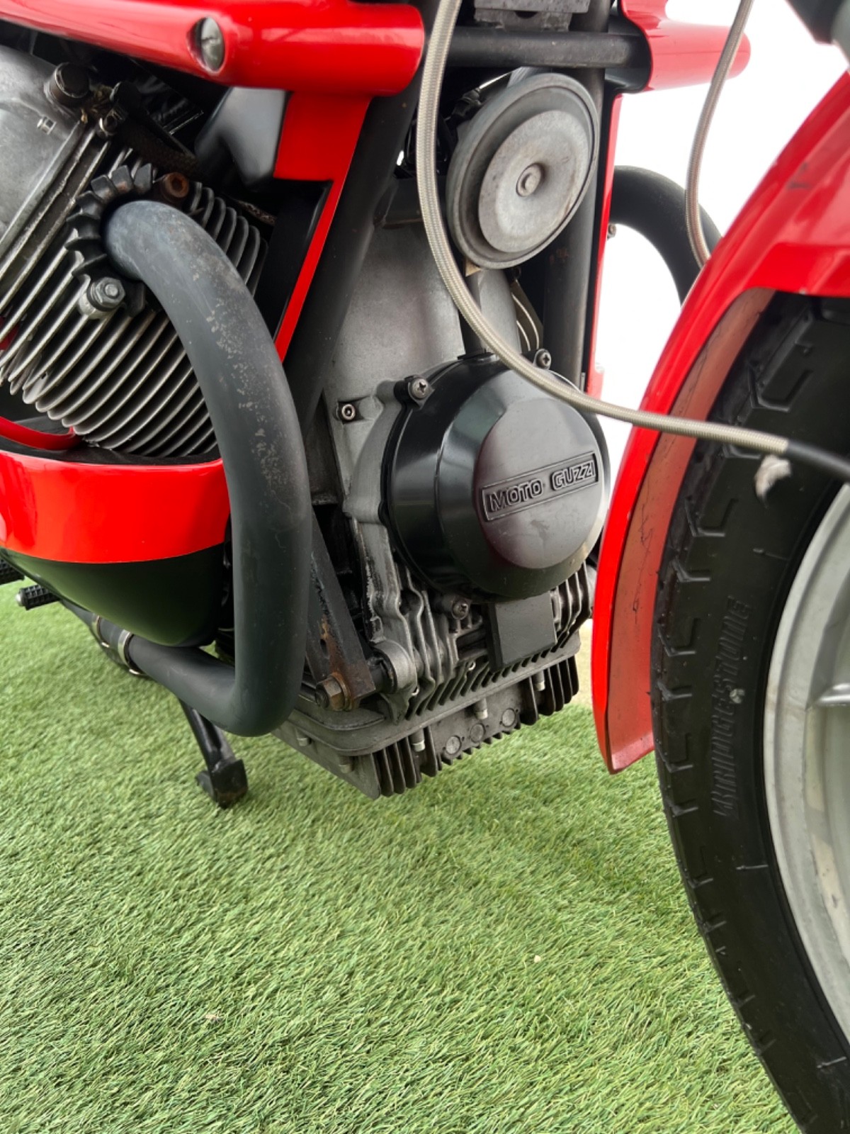 Moto-Guzzi-CX100-1980-6