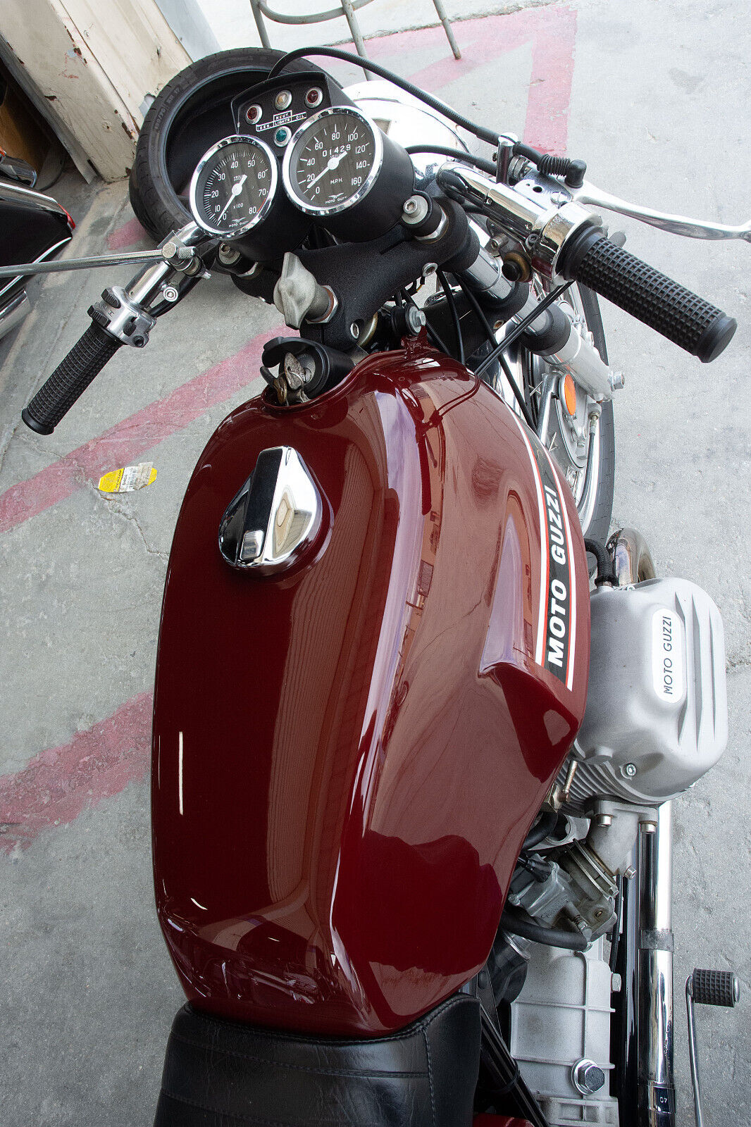 Moto-Guzzi-V7sport-1973-10