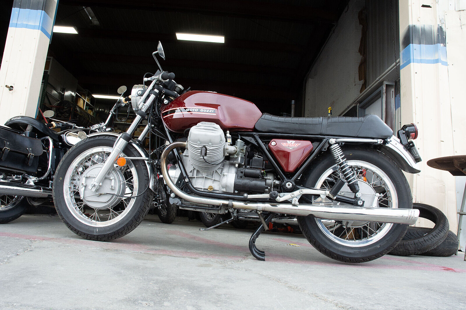 Moto-Guzzi-V7sport-1973-20