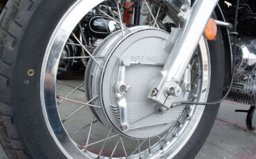 Moto-Guzzi-V7sport-1973-21