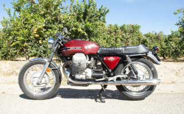 Moto-Guzzi-V7sport-1973-5