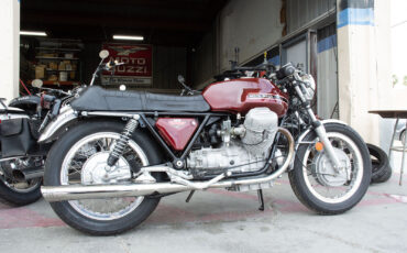 Moto-Guzzi-V7sport-1973-6